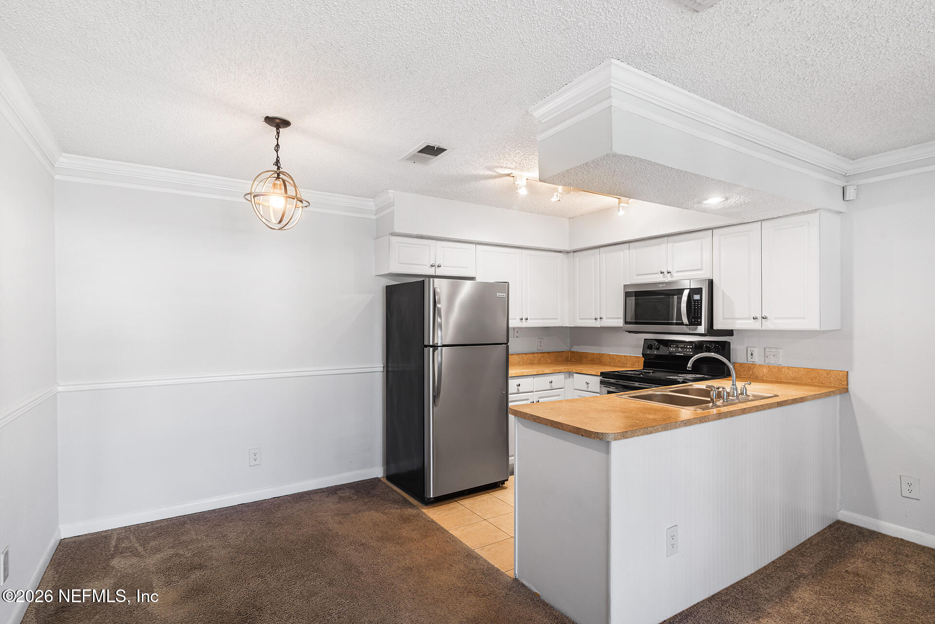 100 FAIRWAY PARK Boulevard 2010