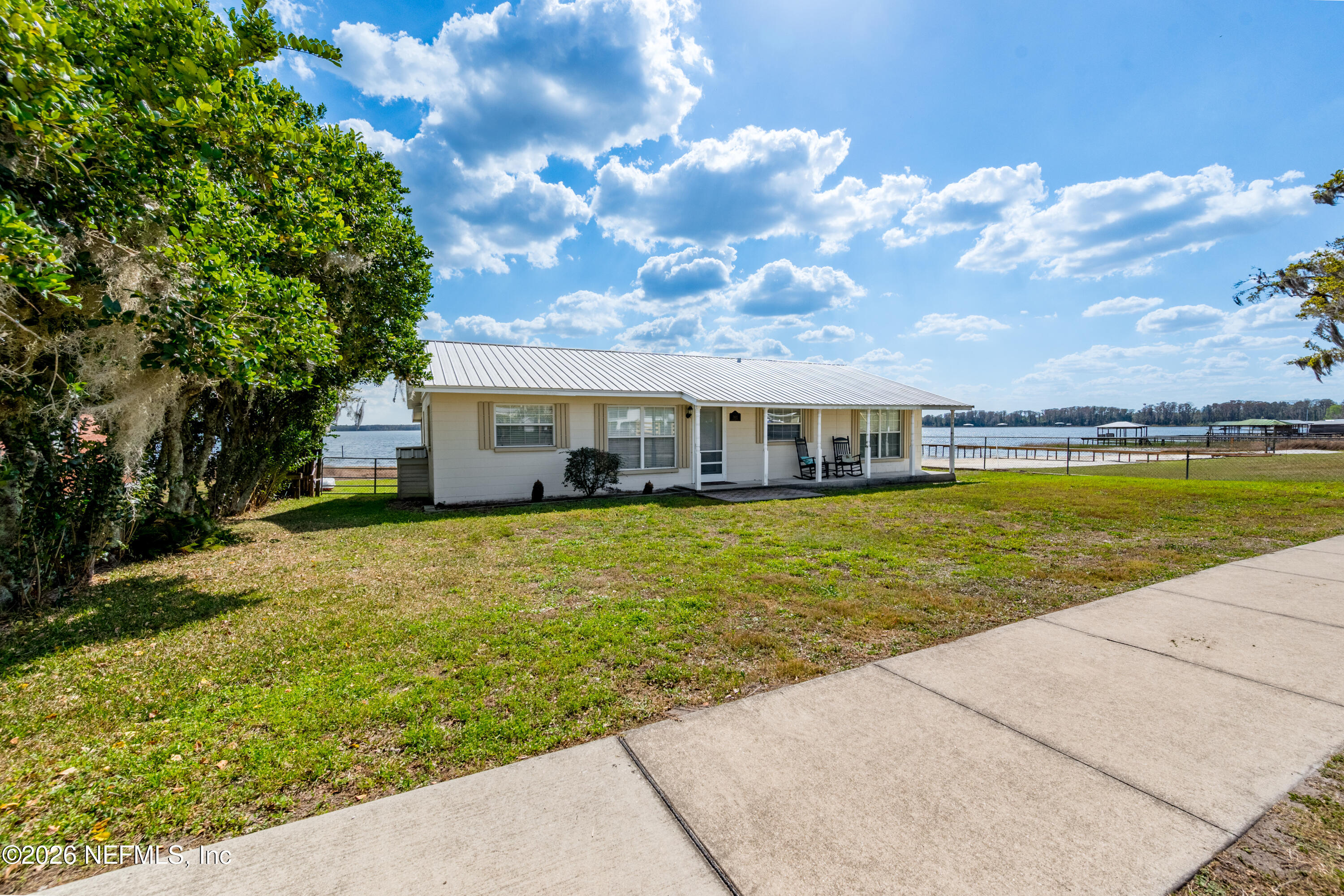 7932 SW COUNTY ROAD 18