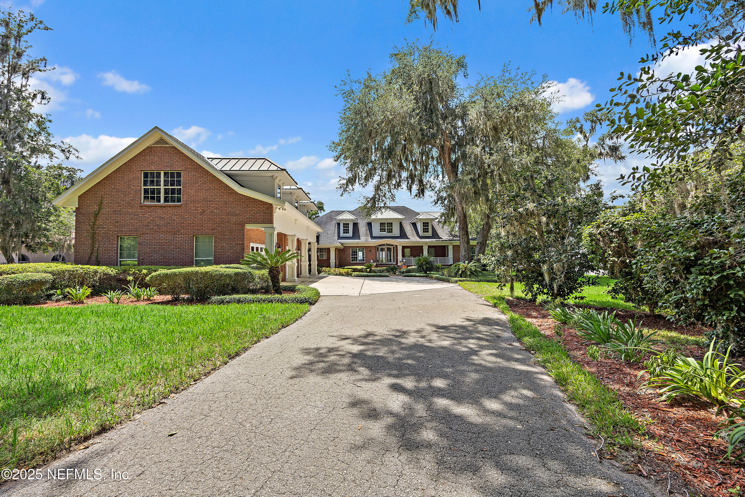 1020 FRUIT COVE Road 0