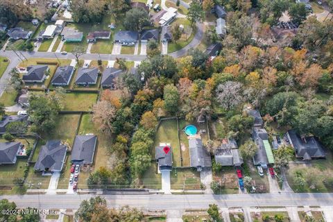 A home in Jacksonville