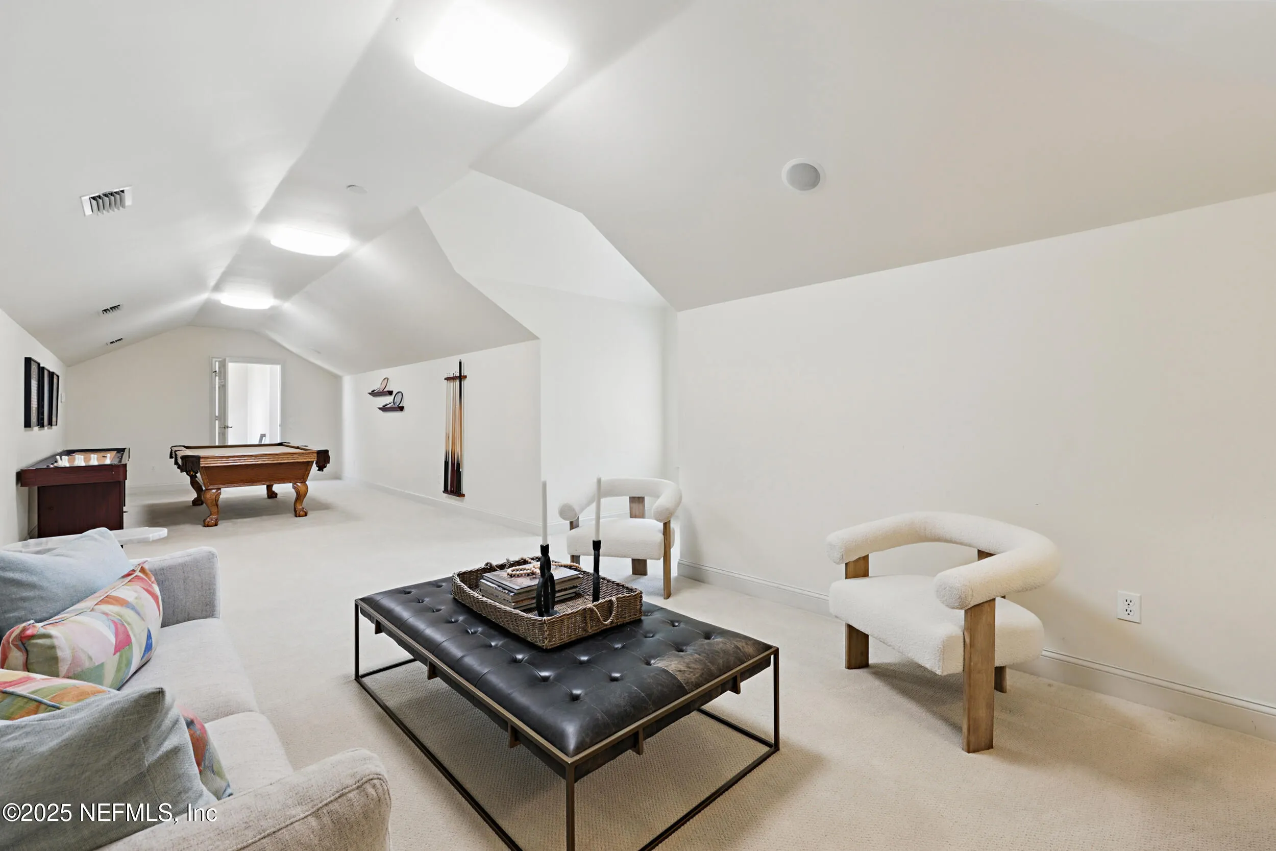 Jacksonville, Florida 32217, United States, 4 Bedrooms Bedrooms, ,4 BathroomsBathrooms,Residential,Active,111929