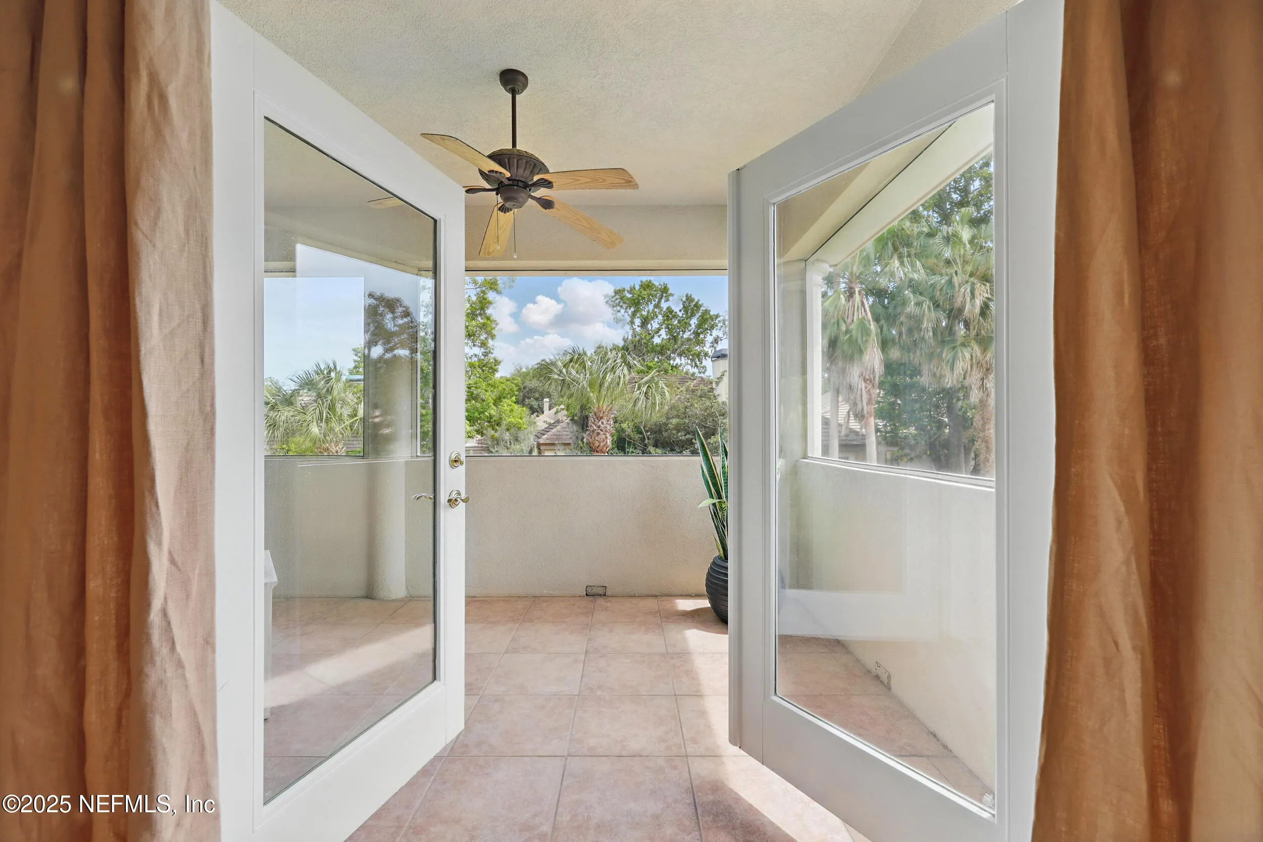 Jacksonville, Florida 32217, United States, 4 Bedrooms Bedrooms, ,4 BathroomsBathrooms,Residential,Active,111929