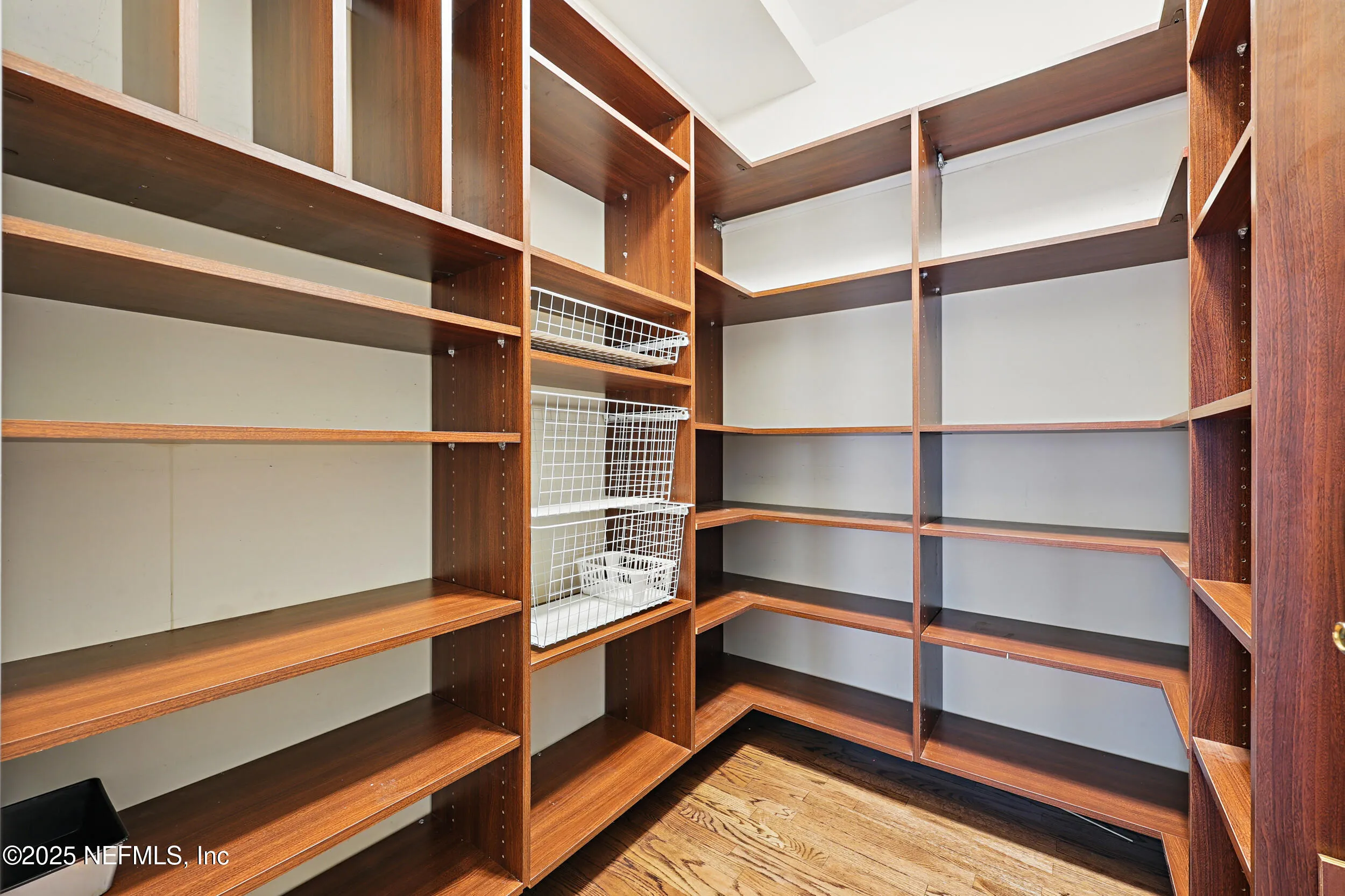 Jacksonville, Florida 32217, United States, 4 Bedrooms Bedrooms, ,4 BathroomsBathrooms,Residential,Active,111929