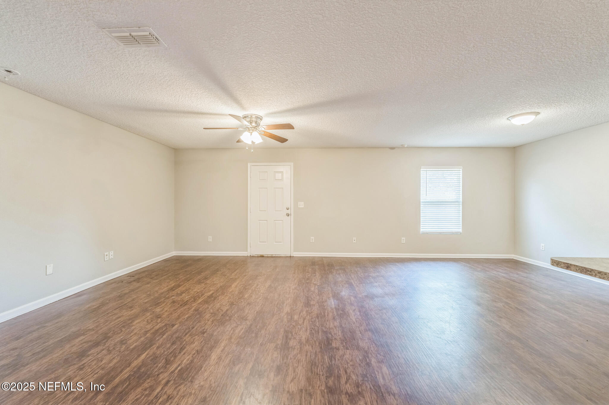 5735 VILLAGE POND Circle