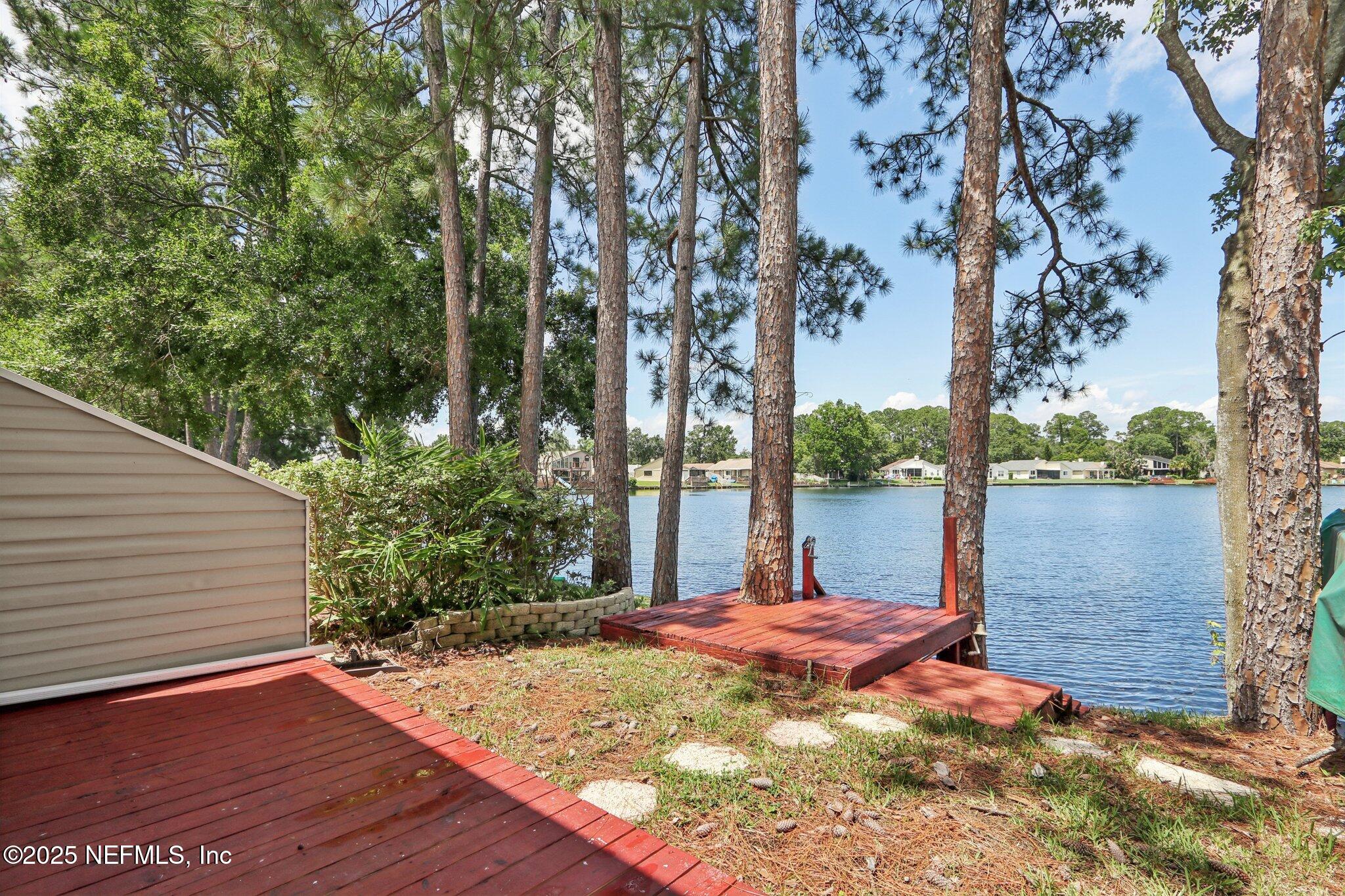 11286 LAKE MANDARIN Circle E