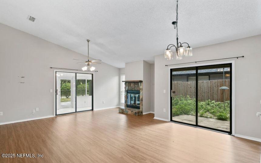 10259 CLASSIC OAK Road N