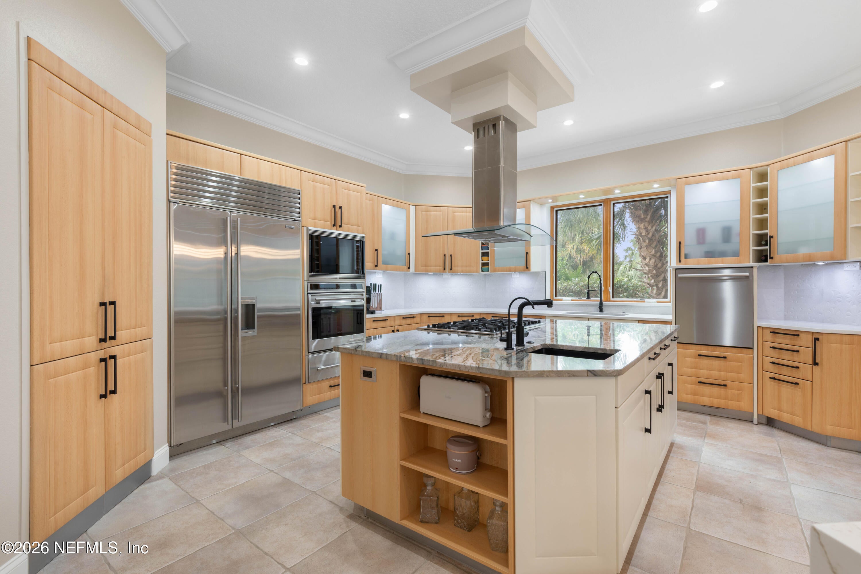 113 ISLAND ESTATES