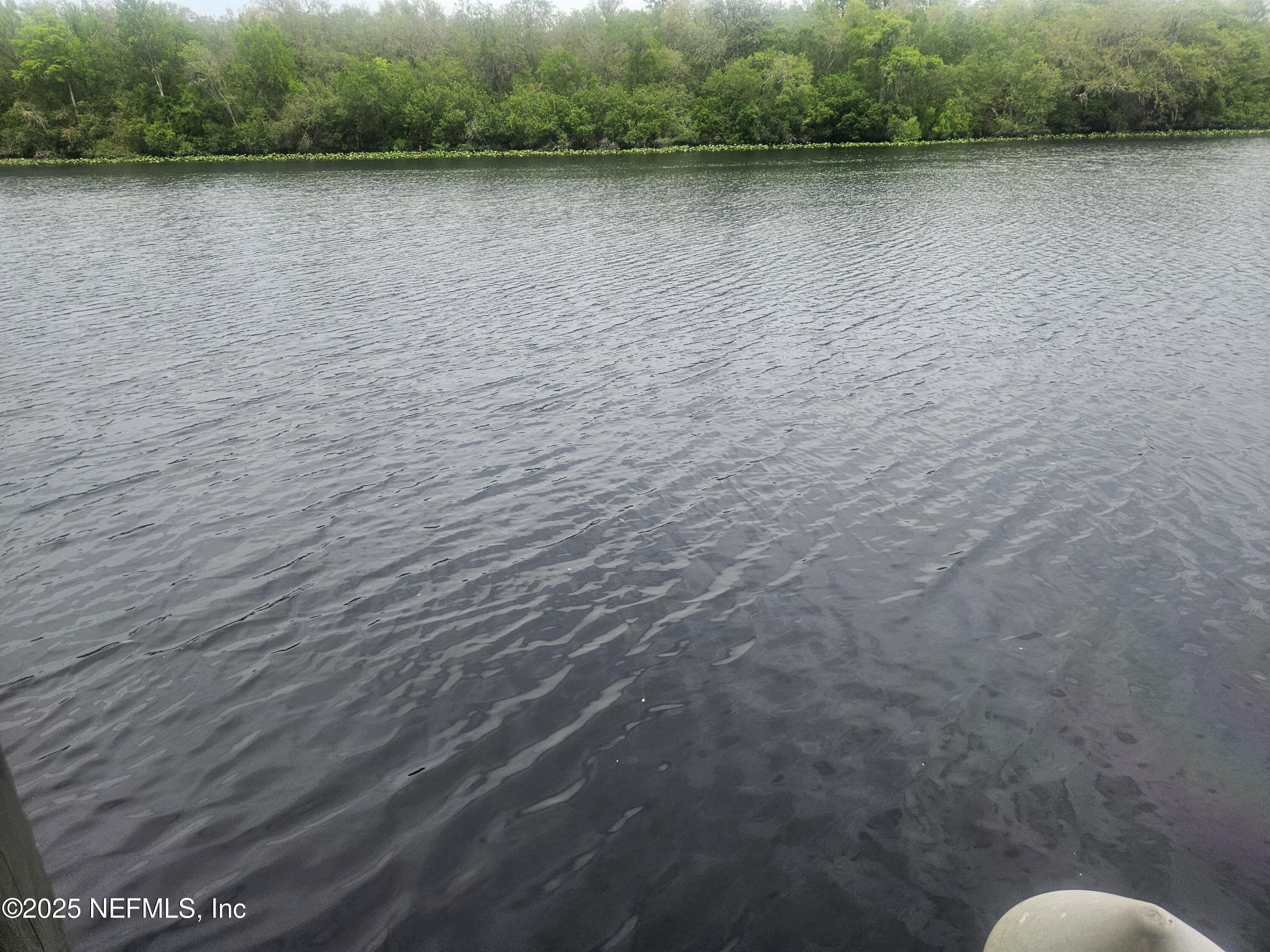 435 LAKE ASBURY Drive