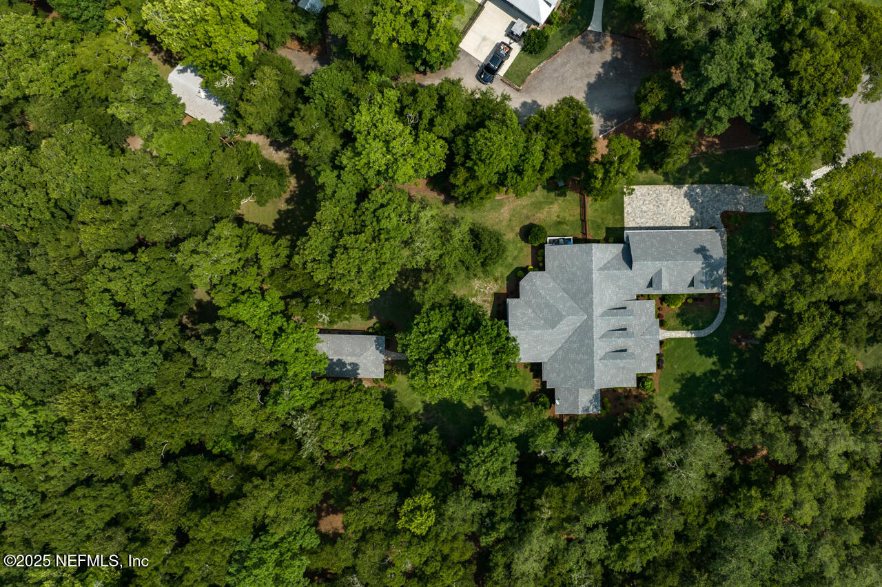 220 DARK HORSE Lane