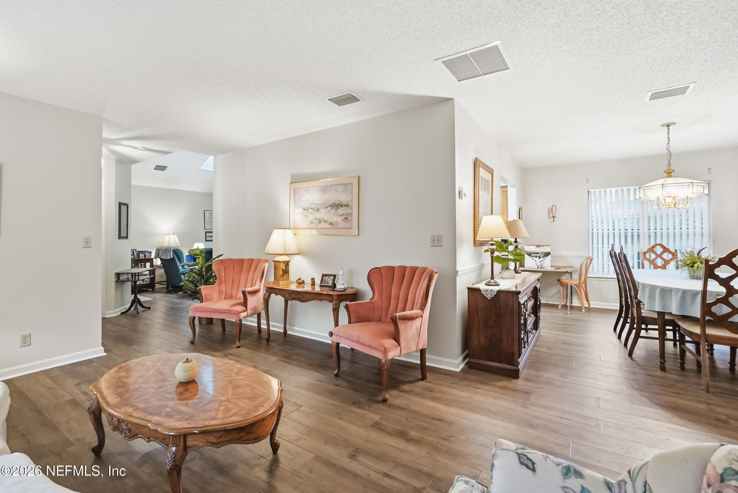 2263 OAK FOREST Drive