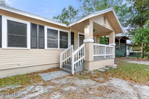 A home in Jacksonville