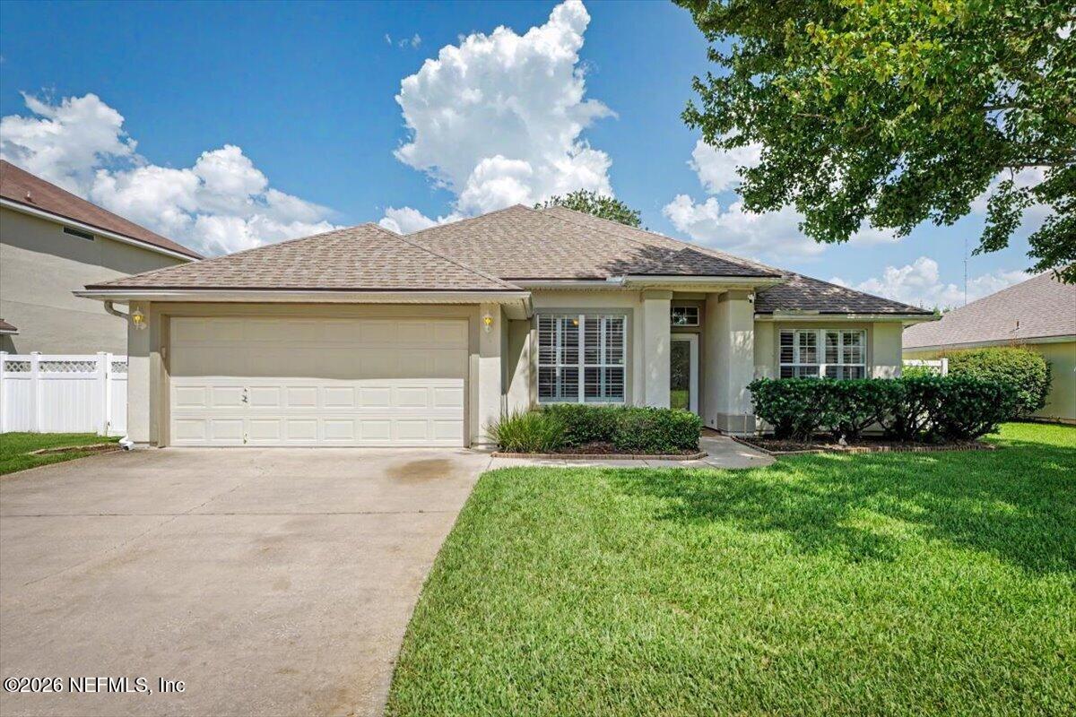 Photo 1 of 61 — 1533 HARVEST COVE Drive, Middleburg, FL 32068