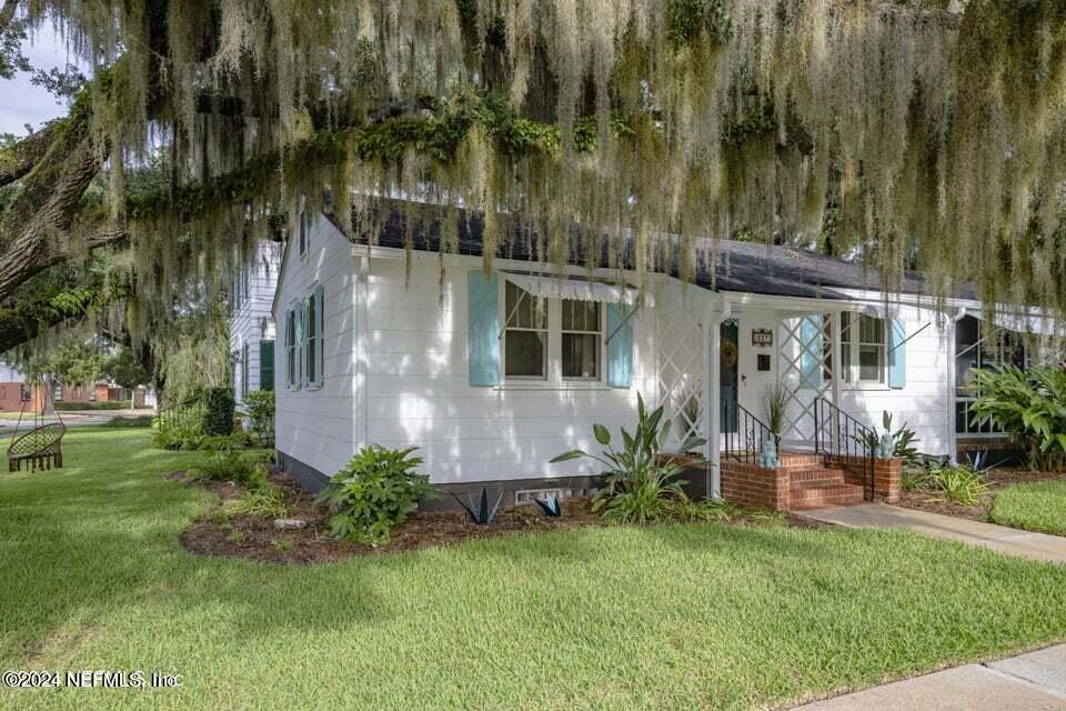 St Augustine, FL home for sale located at 237 Rainey Avenue, St Augustine, FL 32084