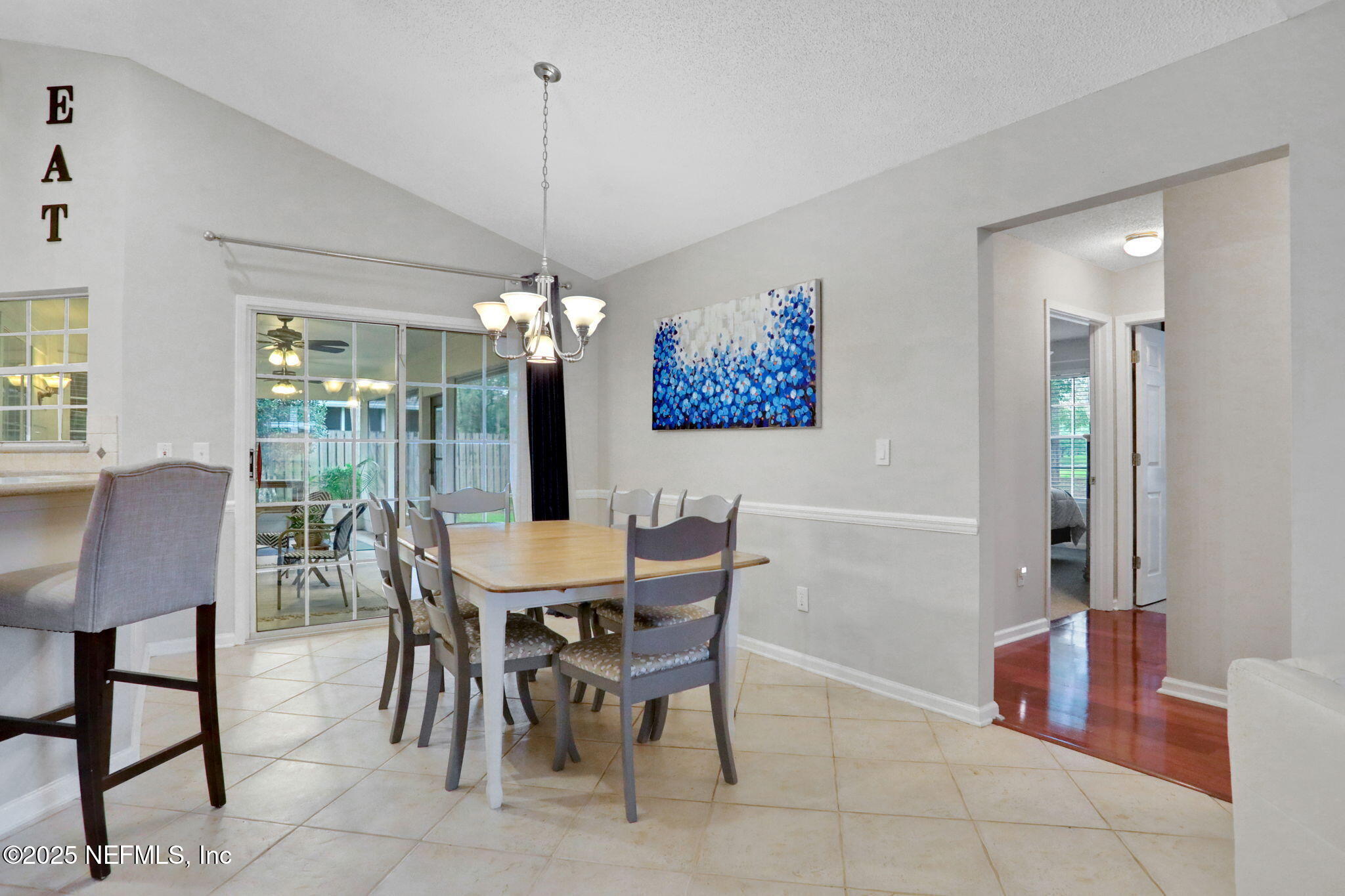 1860 ROYAL FERN Lane