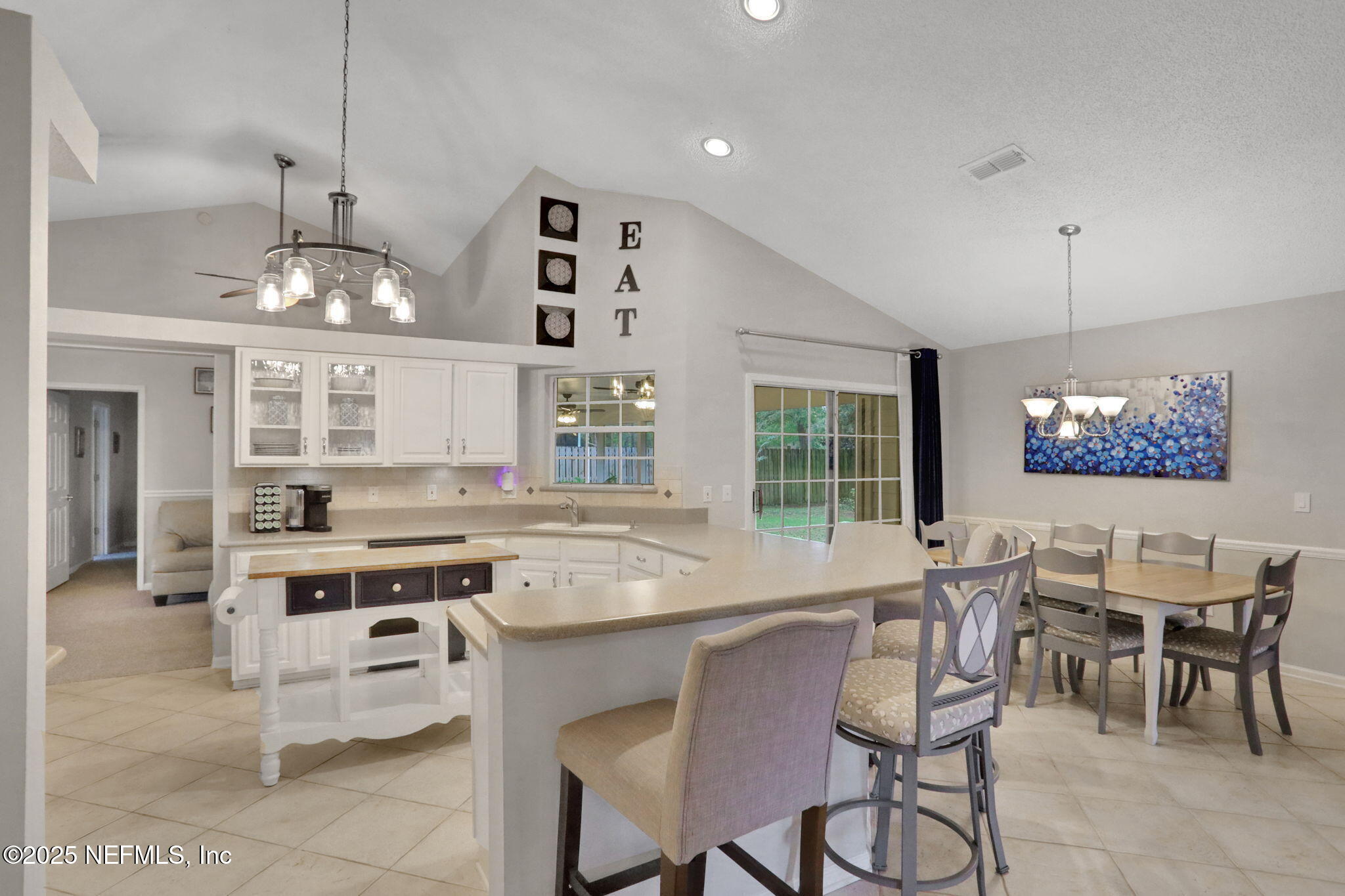 1860 ROYAL FERN Lane