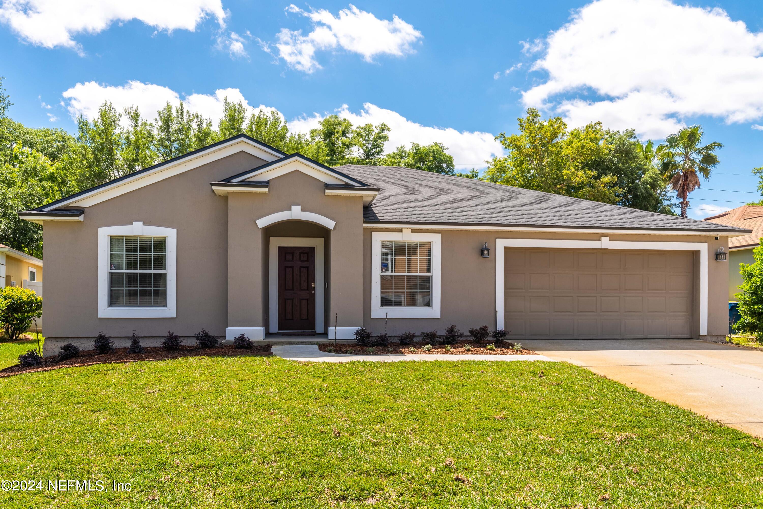 Jacksonville, FL home for sale located at 12427 Sugarberry Way, Jacksonville, FL 32226
