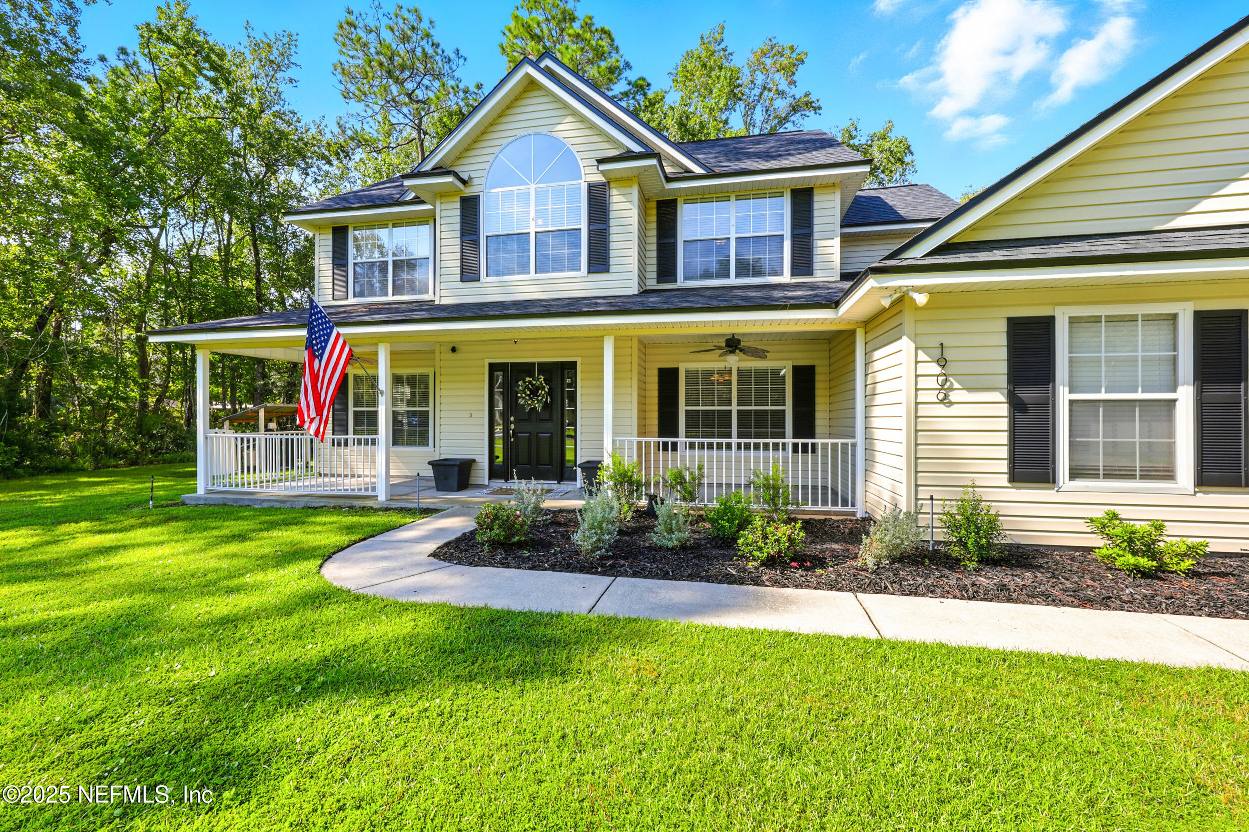 1906 VILLAGE RUN Place