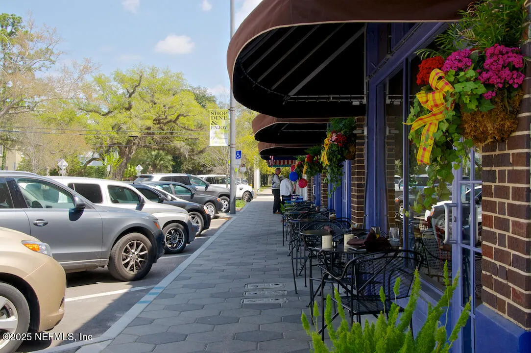 Jacksonville, Florida, 32205, United States, 4 Bedrooms Bedrooms, ,3 BathroomsBathrooms,Residential,Active,1929483