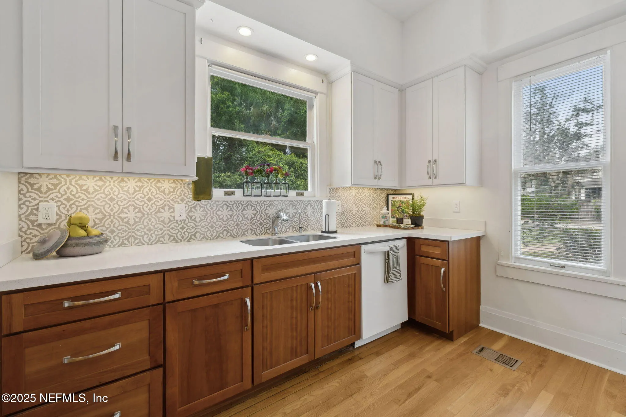 Jacksonville, Florida, 32205, United States, 4 Bedrooms Bedrooms, ,3 BathroomsBathrooms,Residential,Active,1929483