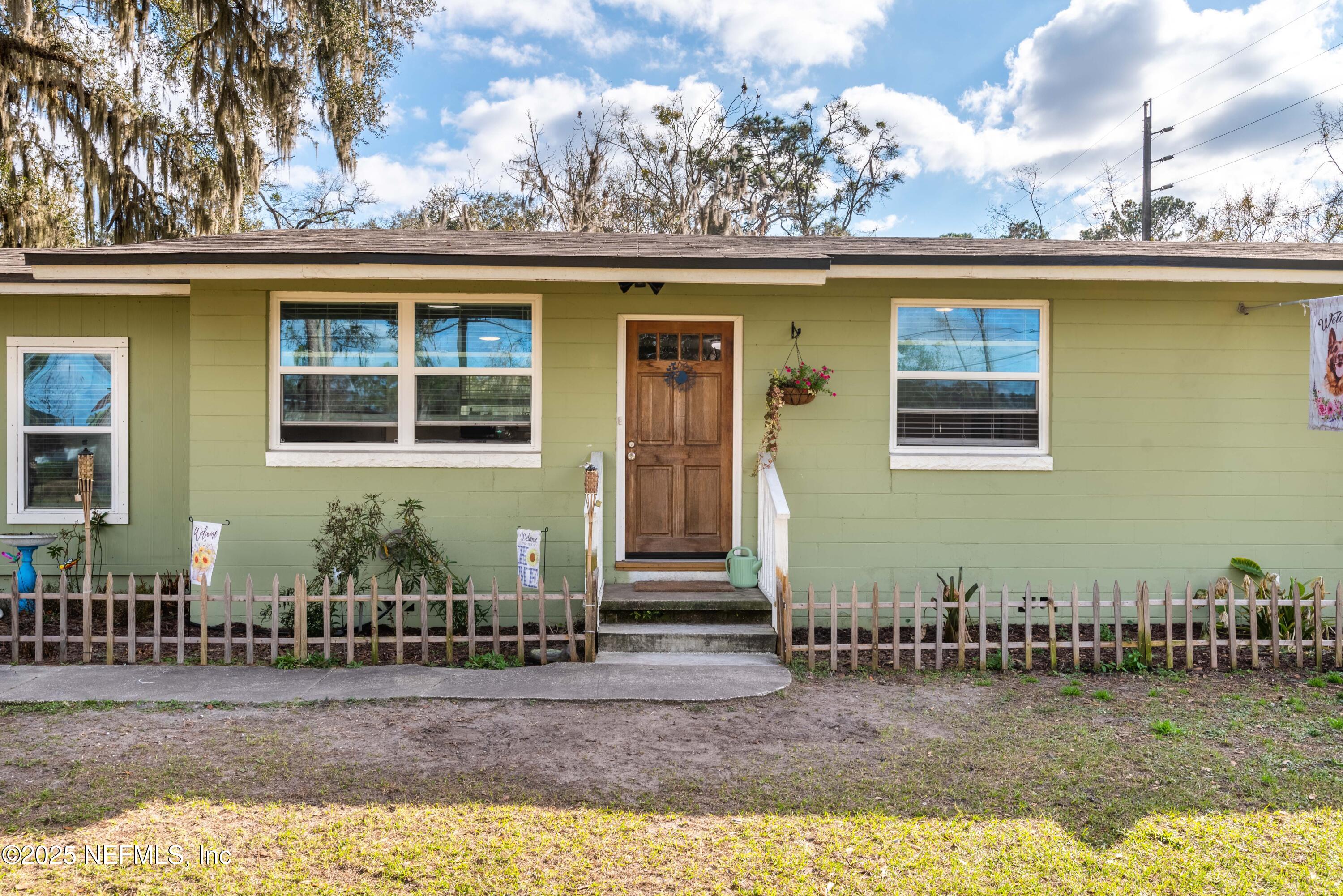 5822 TROUT RIVER Boulevard