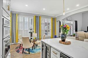 4044 EAGLE LANDING Parkway