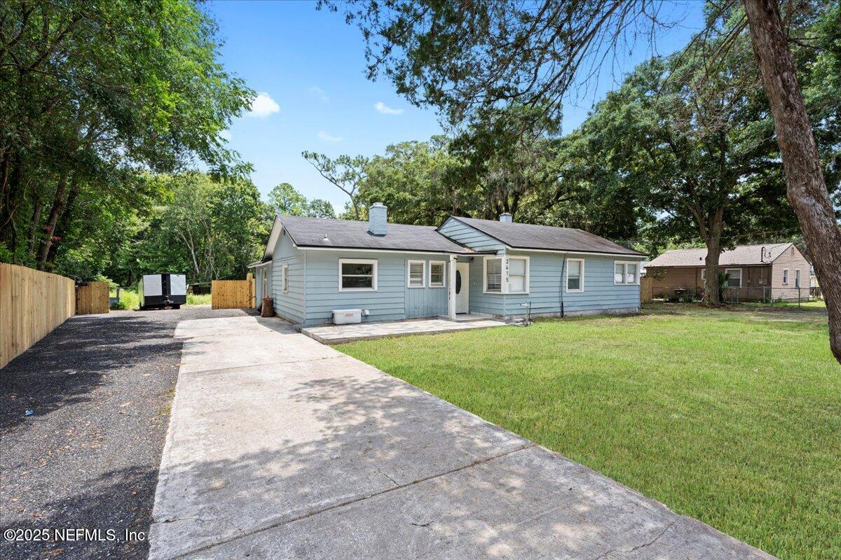 2415 PEACH Drive