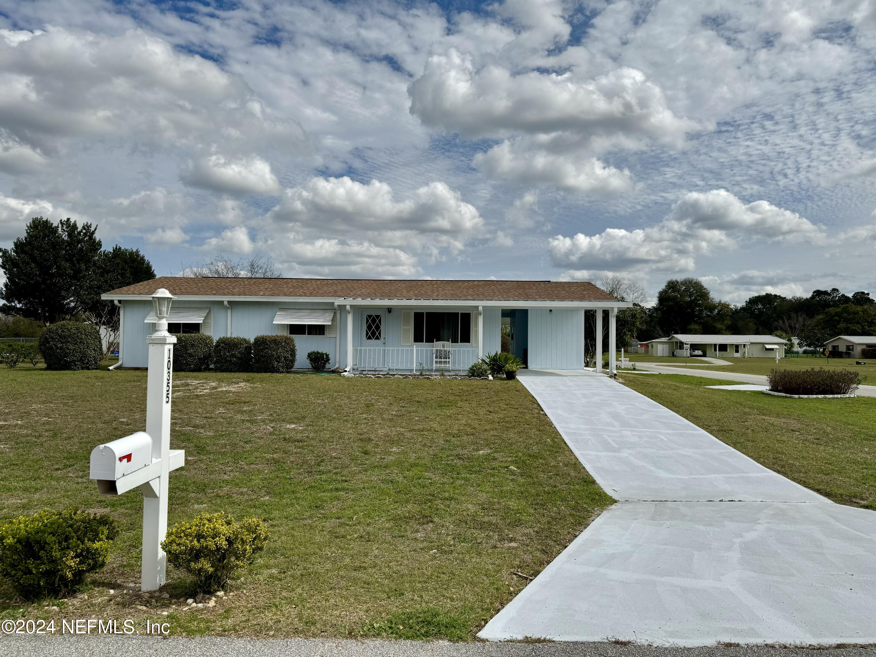 Ocala, FL home for sale located at 10355 SW 99th Avenue, Ocala, FL 34481