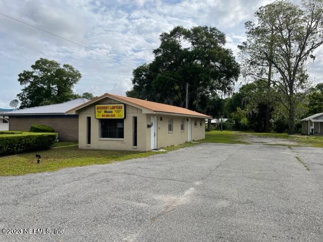 Starke, FL home for sale located at 964 N TEMPLE Avenue, Starke, FL 32091