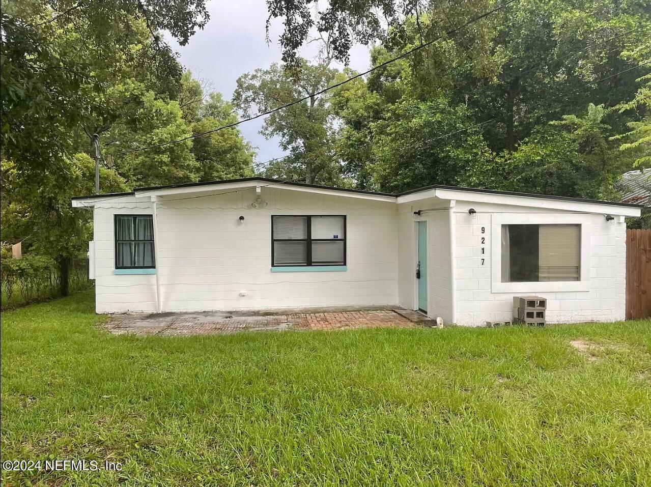 Jacksonville, FL home for sale located at 9217 6th Avenue, Jacksonville, FL 32208