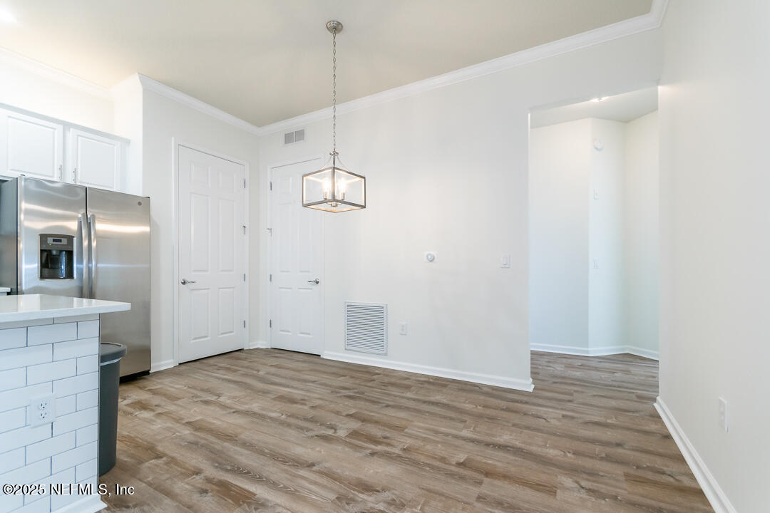 192 ORCHARD PASS Avenue 547