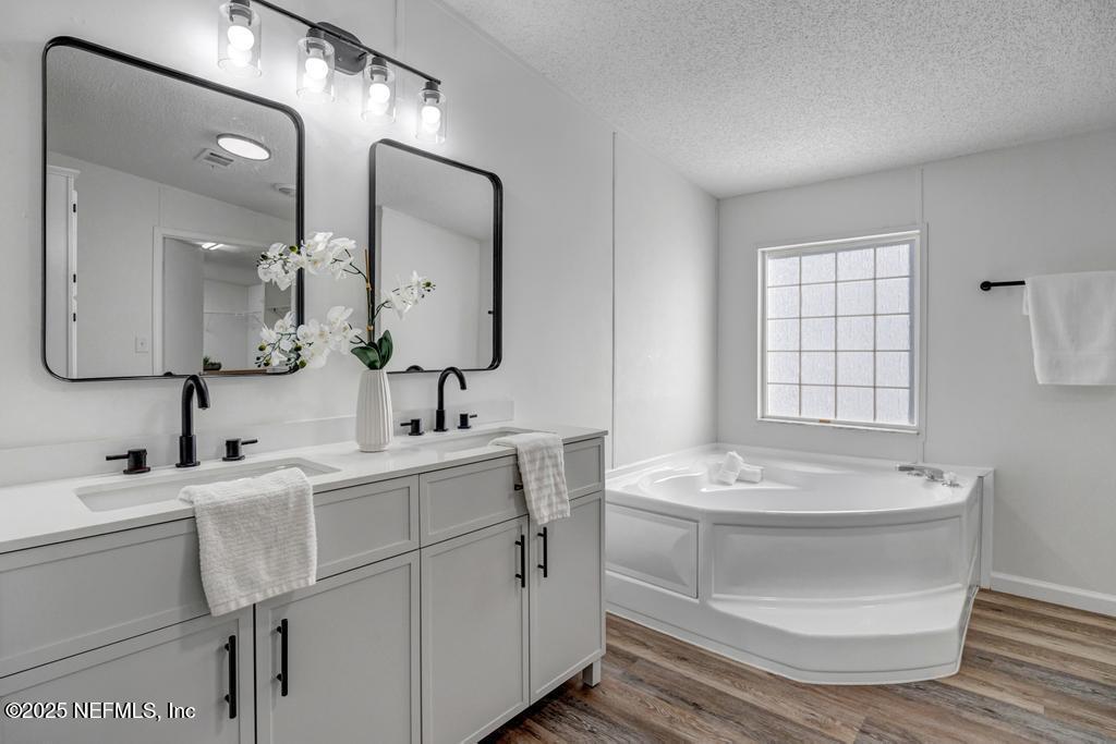 315 HORSETAIL Avenue