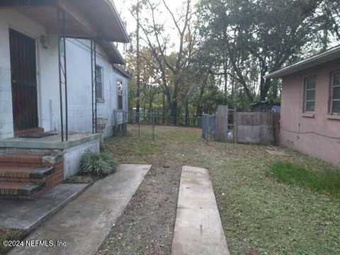 A home in Jacksonville