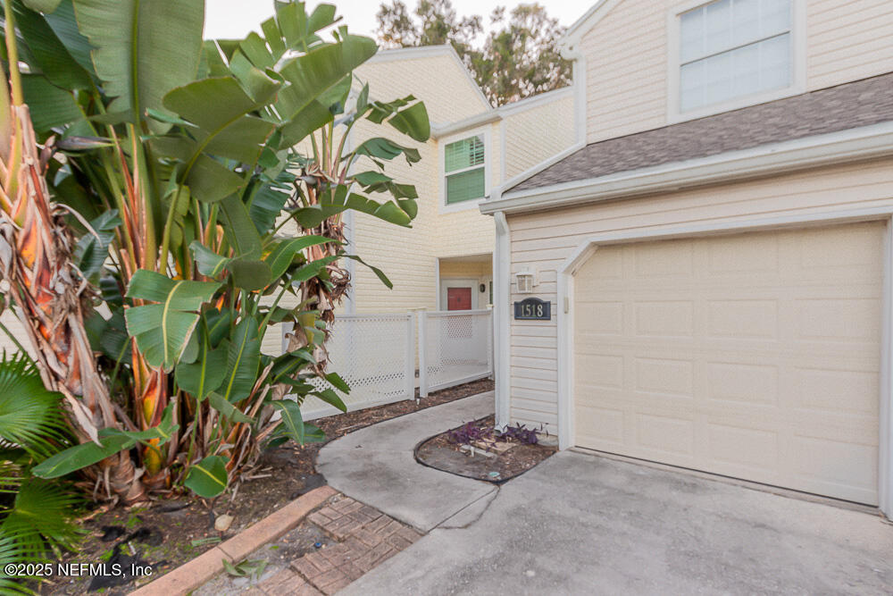 1518 SPINDRIFT Circle W