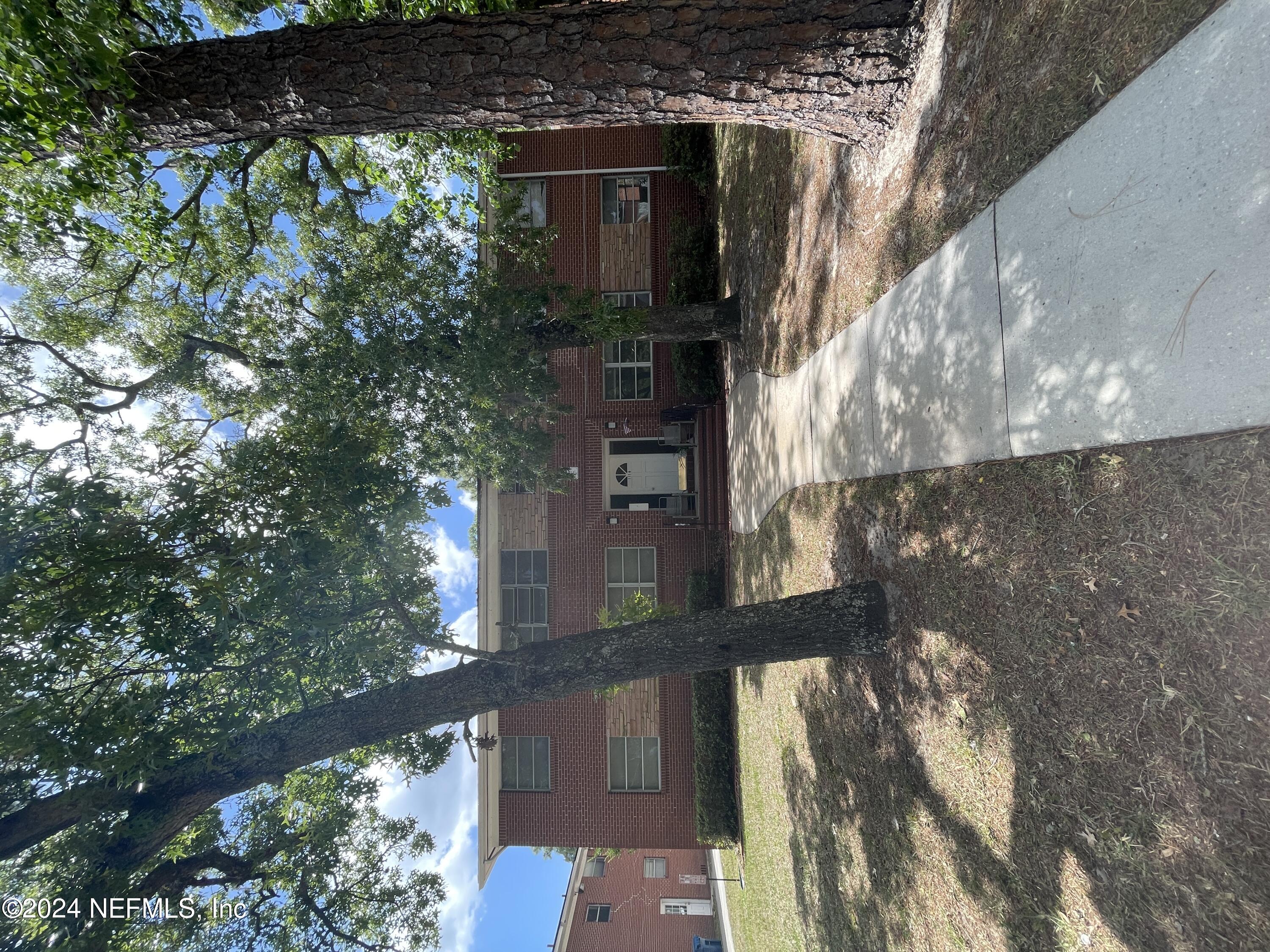 Jacksonville, FL home for sale located at 1114 Arco Drive Unit 2, Jacksonville, FL 32211