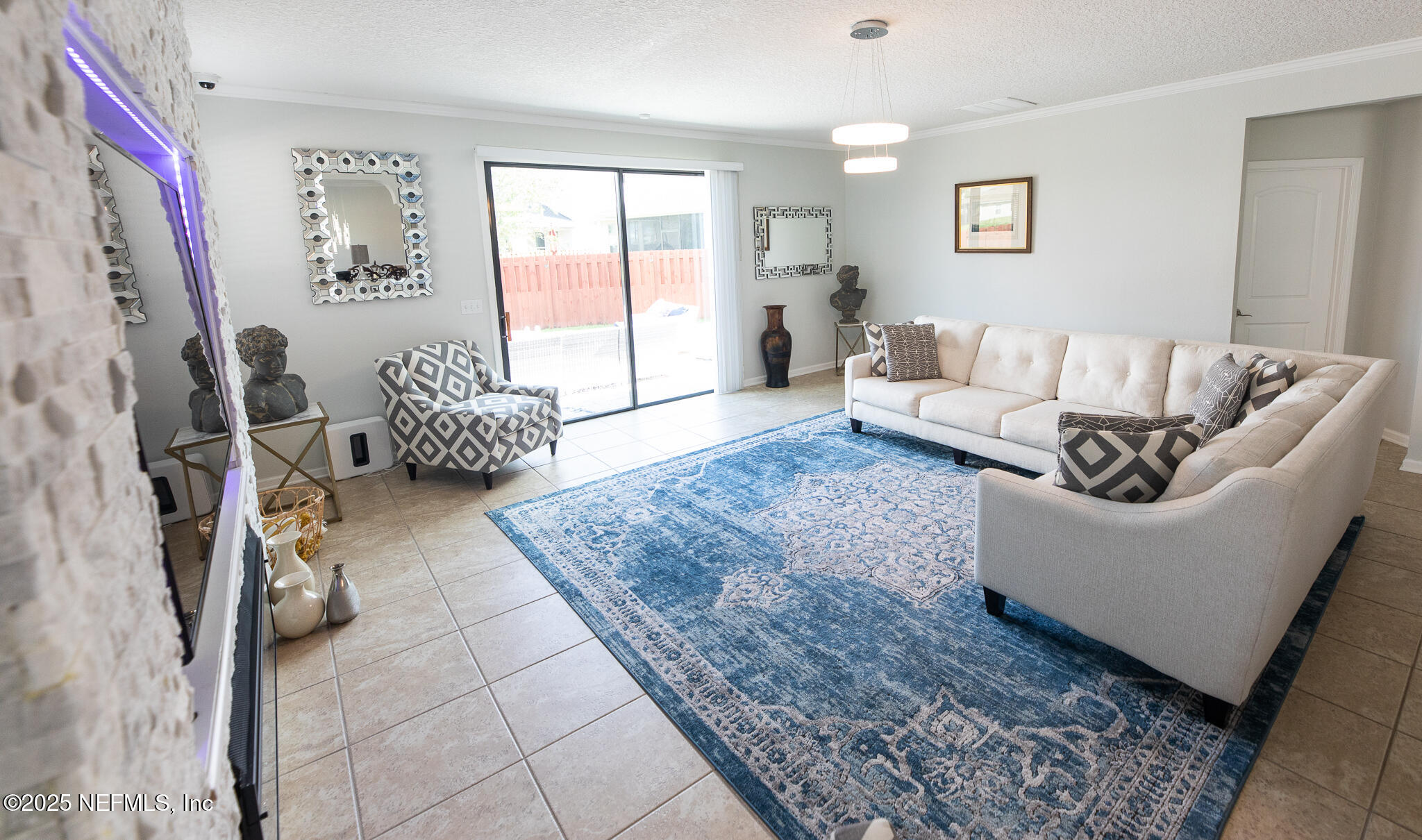 107 PRAIRIE RIDGE Drive