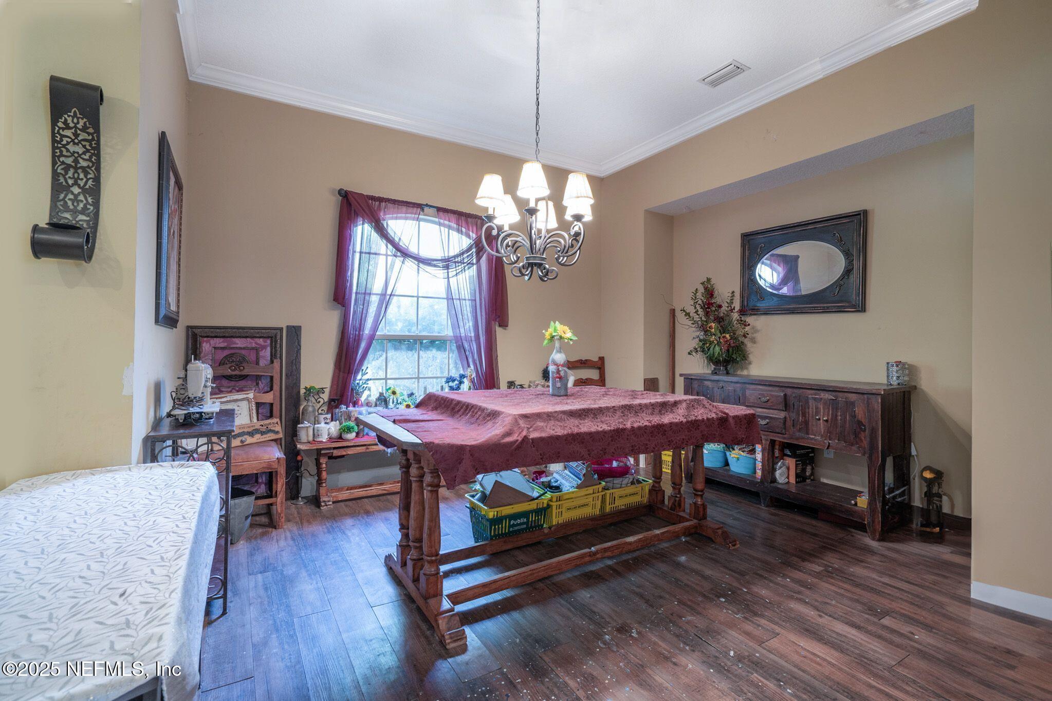 97447 BLUFF VIEW Circle