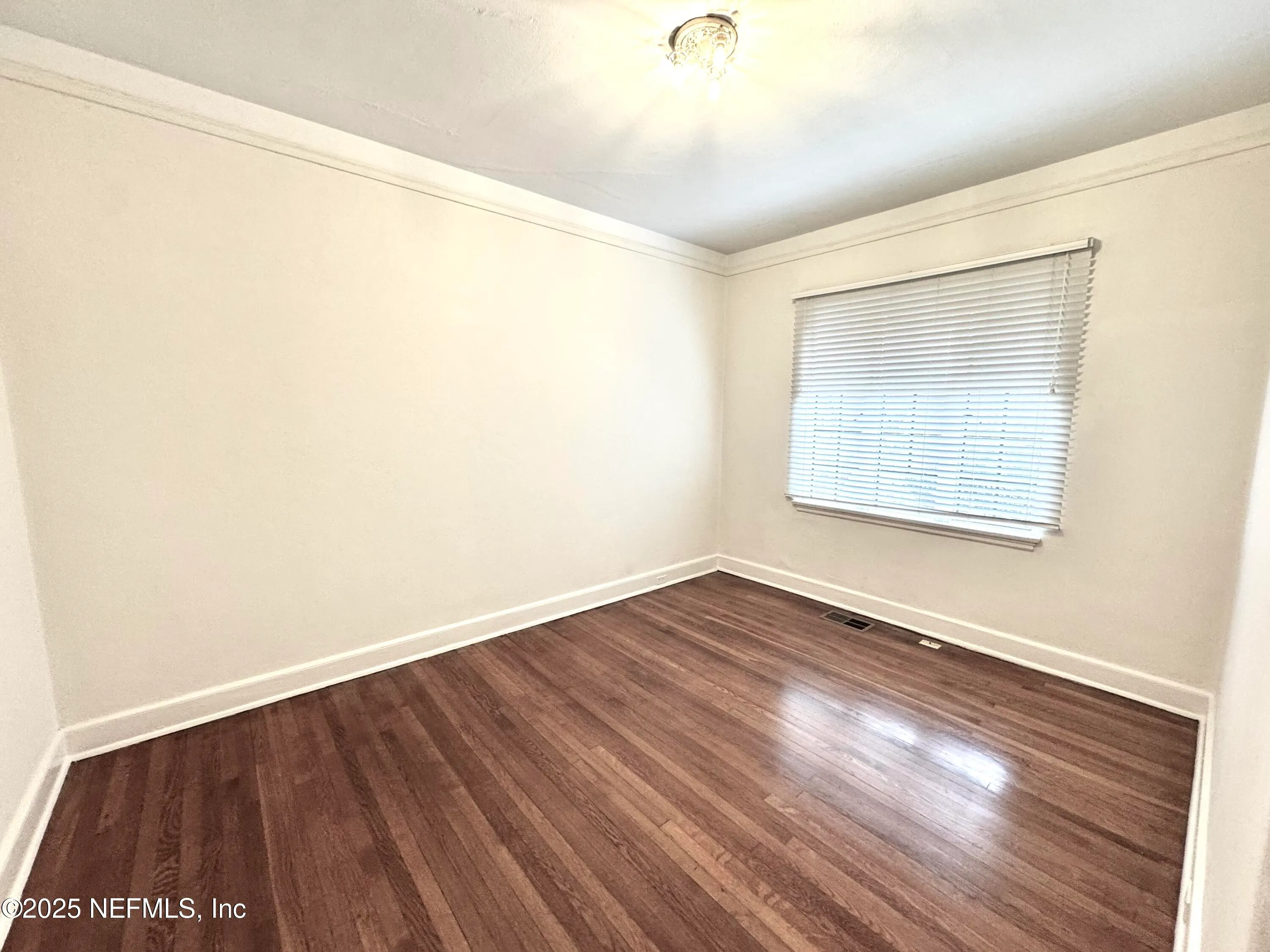 Jacksonville, Florida 32205, United States, 2 Bedrooms Bedrooms, ,1 BathroomBathrooms,Residential,Active,82532