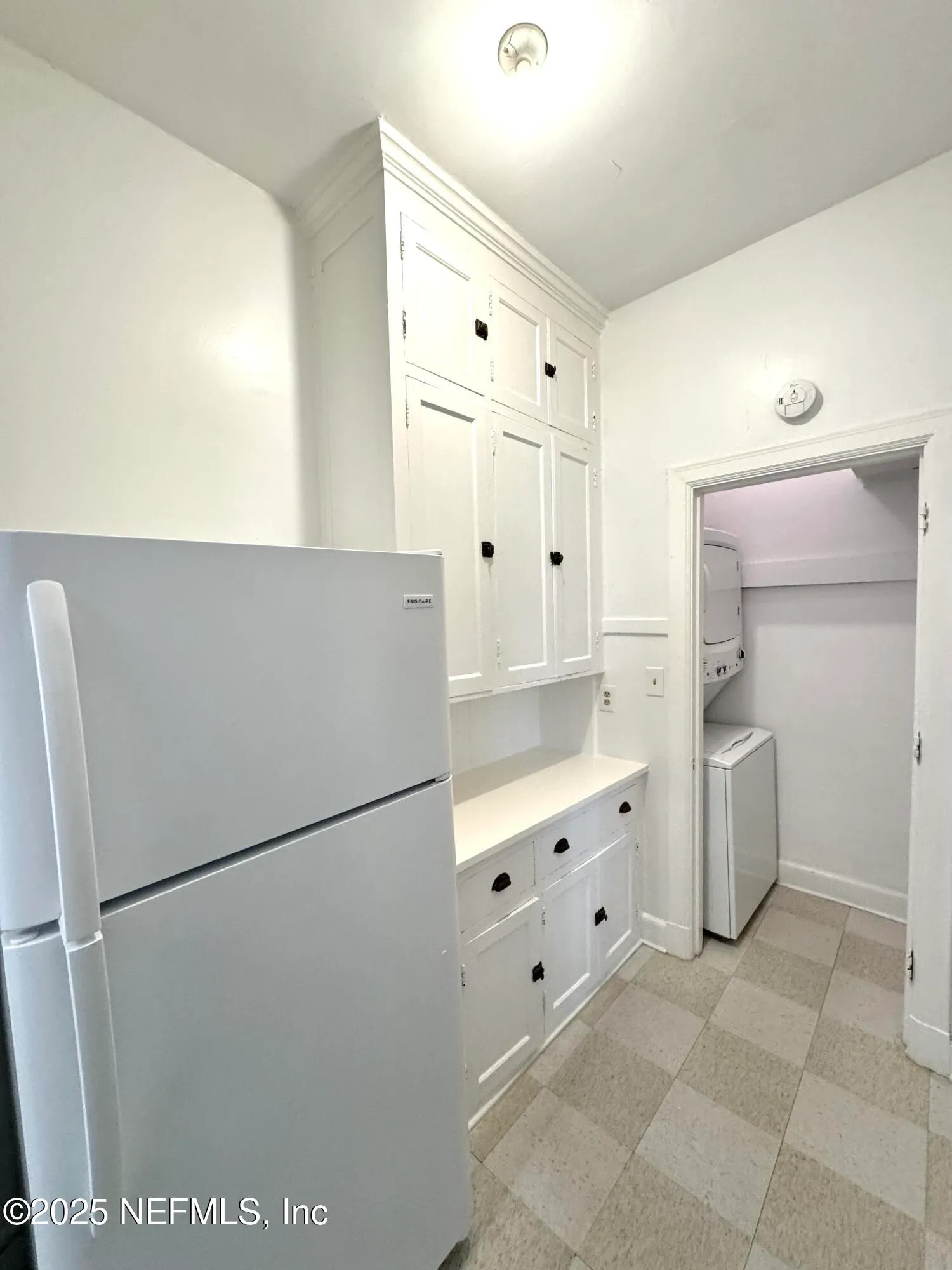 Jacksonville, Florida 32205, United States, 2 Bedrooms Bedrooms, ,1 BathroomBathrooms,Residential,Active,82532