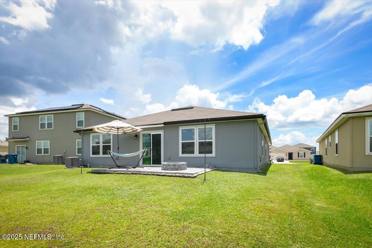 3659 ALTA LAKES Boulevard