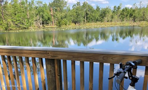 A home in Yulee