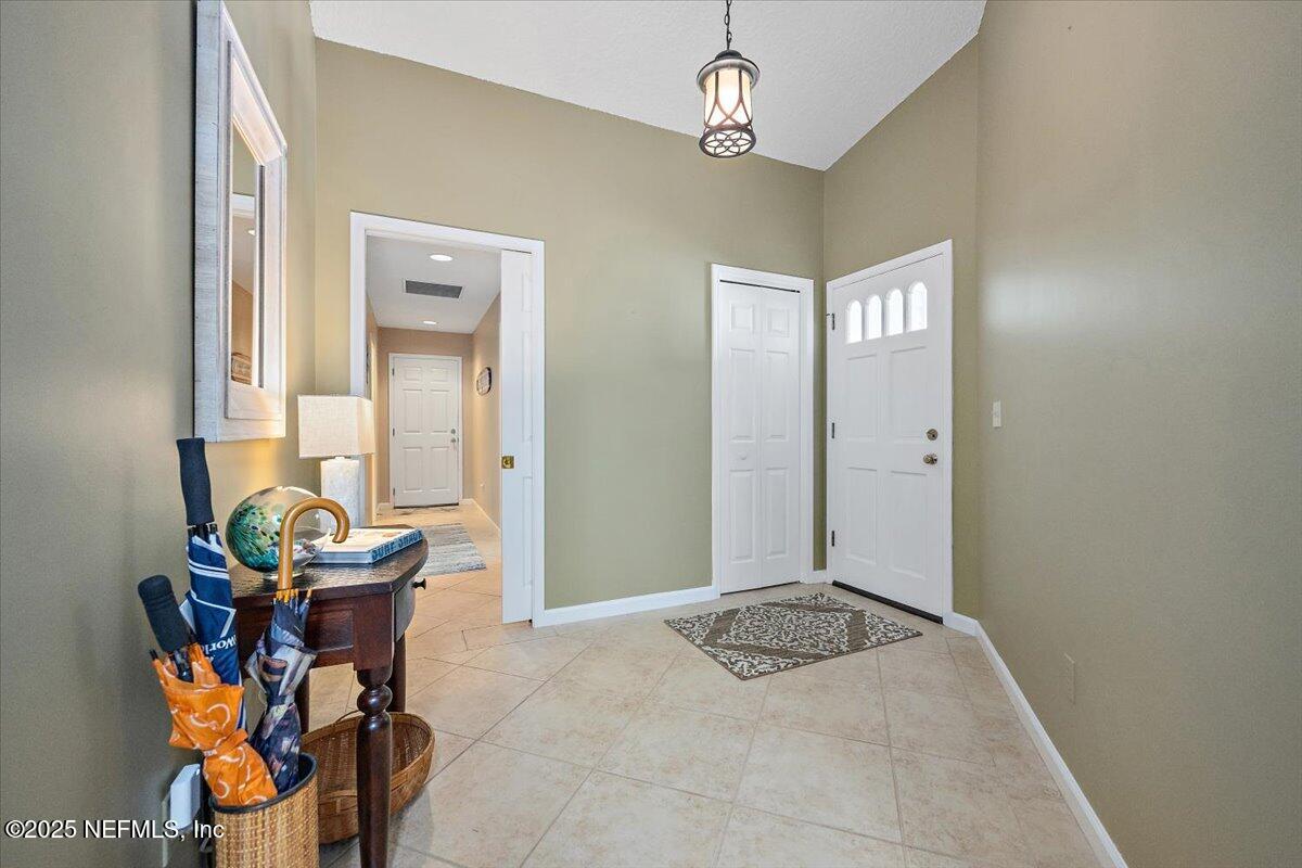 7 WALKERS RIDGE Drive