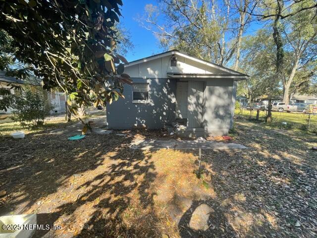 1480 MITCHELL Street