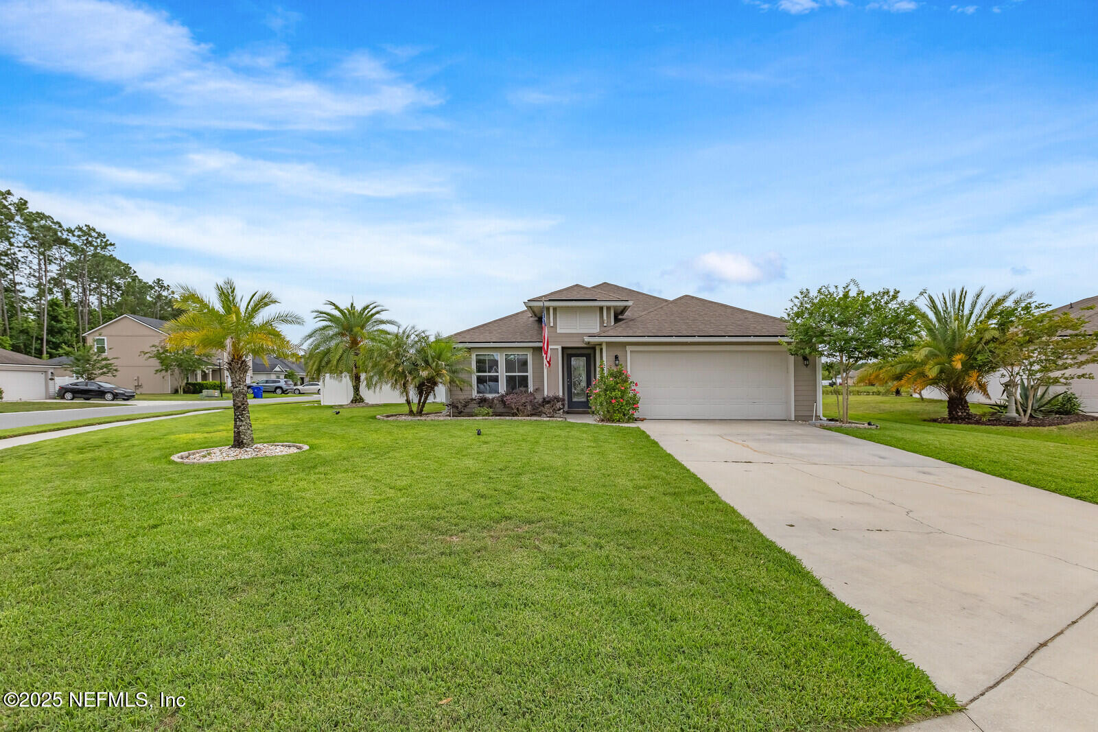 380 CRESCENT KEY Drive