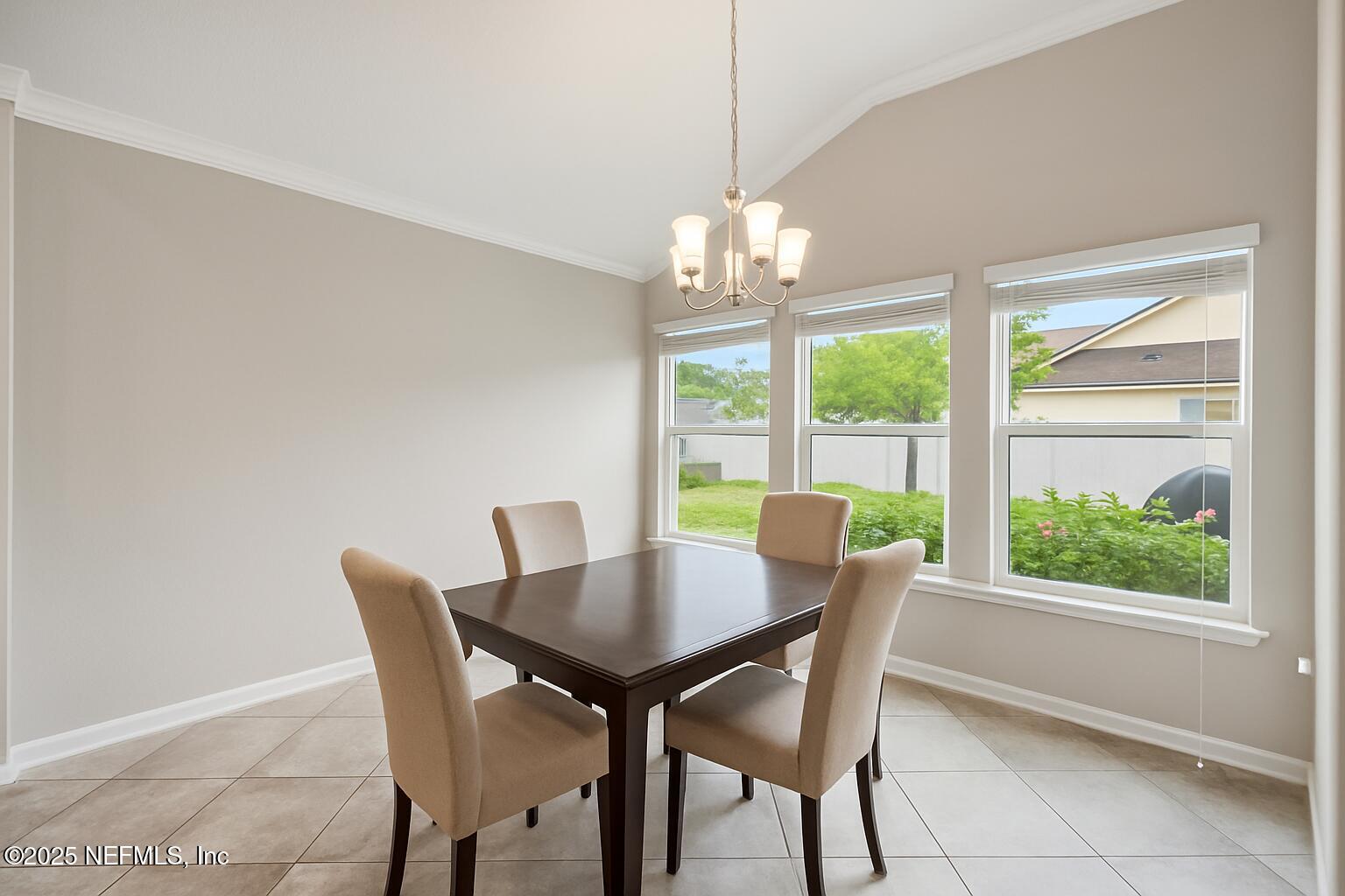 380 CRESCENT KEY Drive