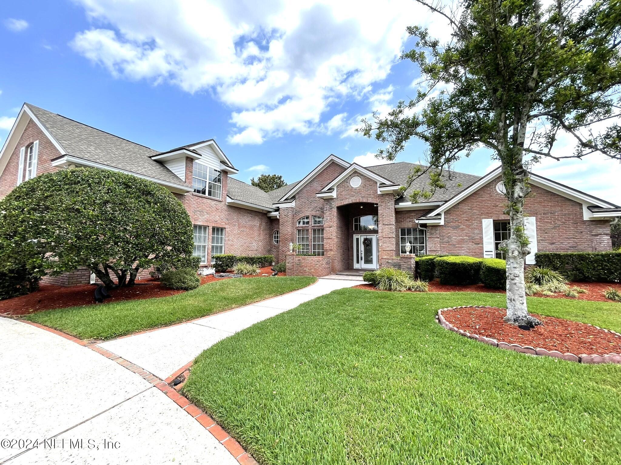 Jacksonville, FL home for sale located at 8249 Wallingford Hills Lane, Jacksonville, FL 32256