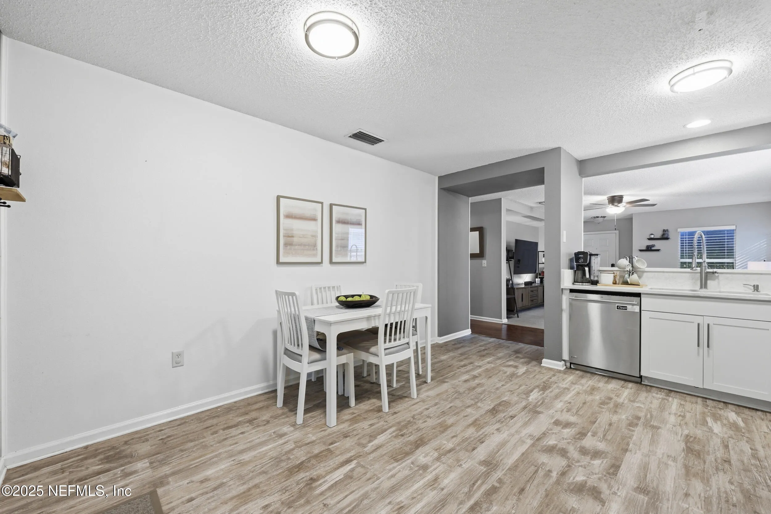 Jacksonville, Florida 32225, United States, 3 Bedrooms Bedrooms, ,2 BathroomsBathrooms,Residential,Pending,237160