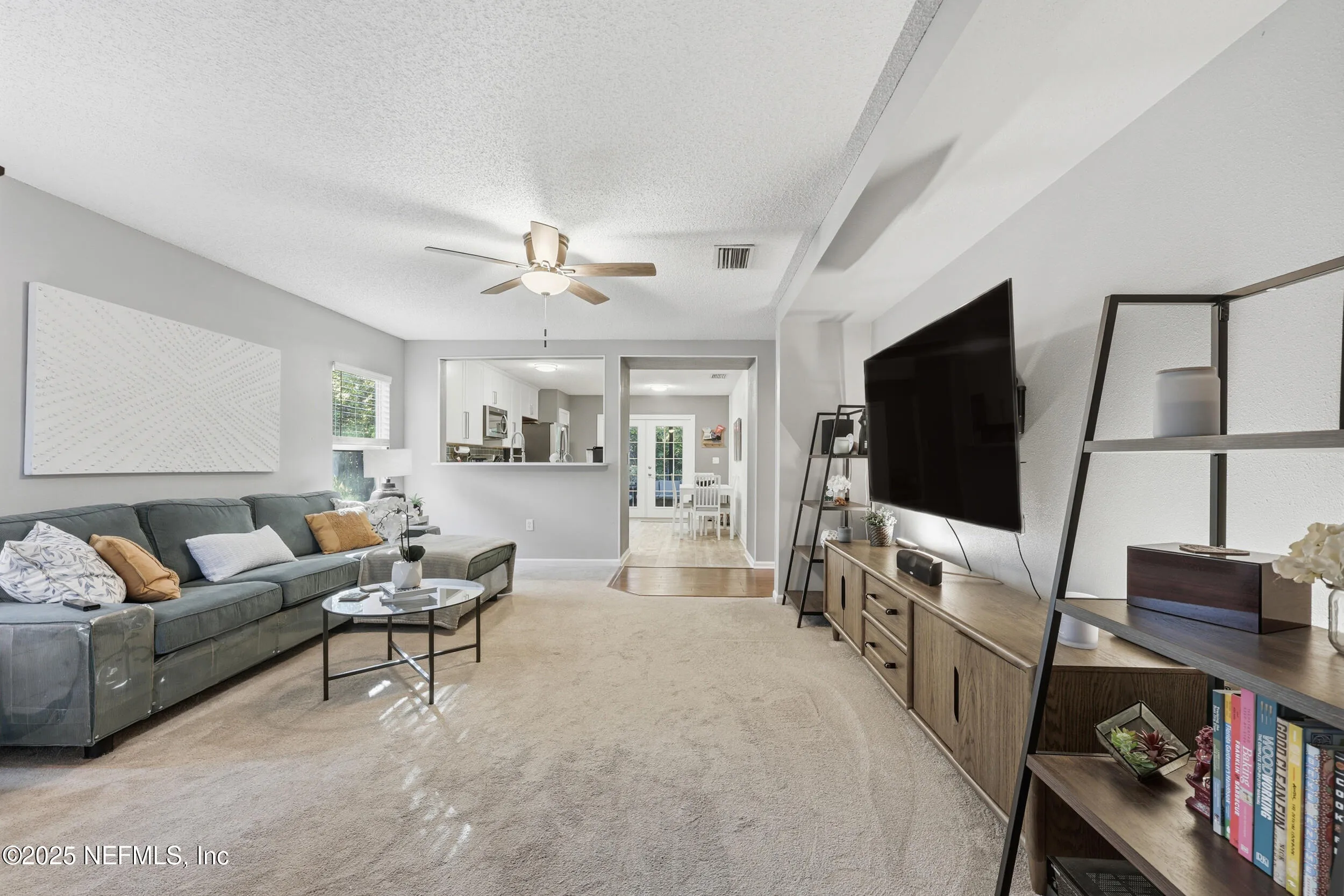 Jacksonville, Florida 32225, United States, 3 Bedrooms Bedrooms, ,2 BathroomsBathrooms,Residential,Pending,237160