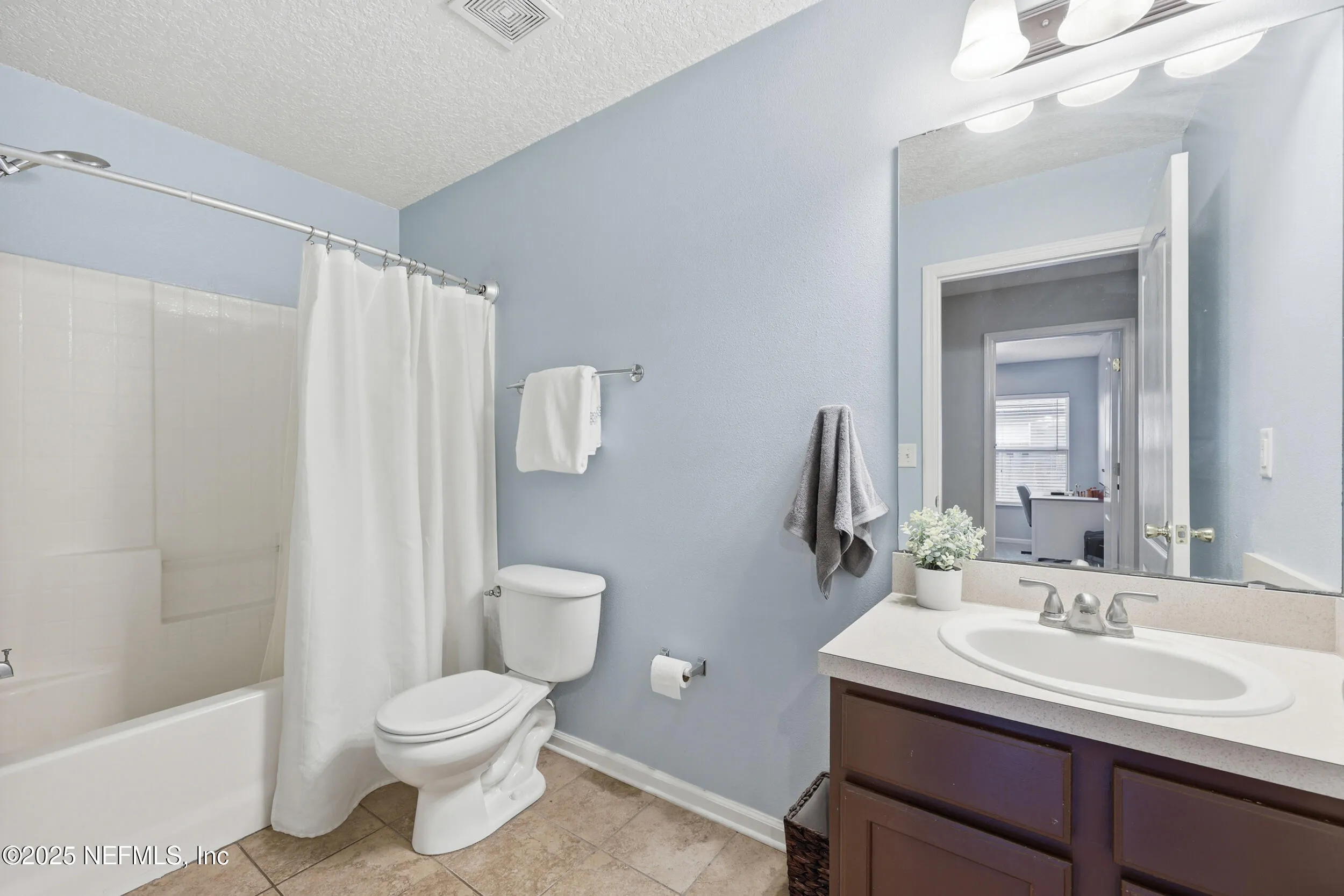 Jacksonville, Florida 32225, United States, 3 Bedrooms Bedrooms, ,2 BathroomsBathrooms,Residential,Pending,237160