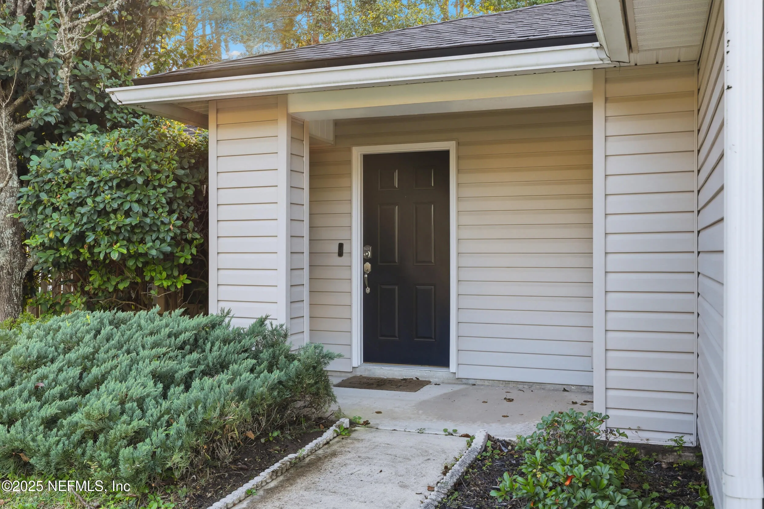 Jacksonville, Florida 32225, United States, 3 Bedrooms Bedrooms, ,2 BathroomsBathrooms,Residential,Pending,237160