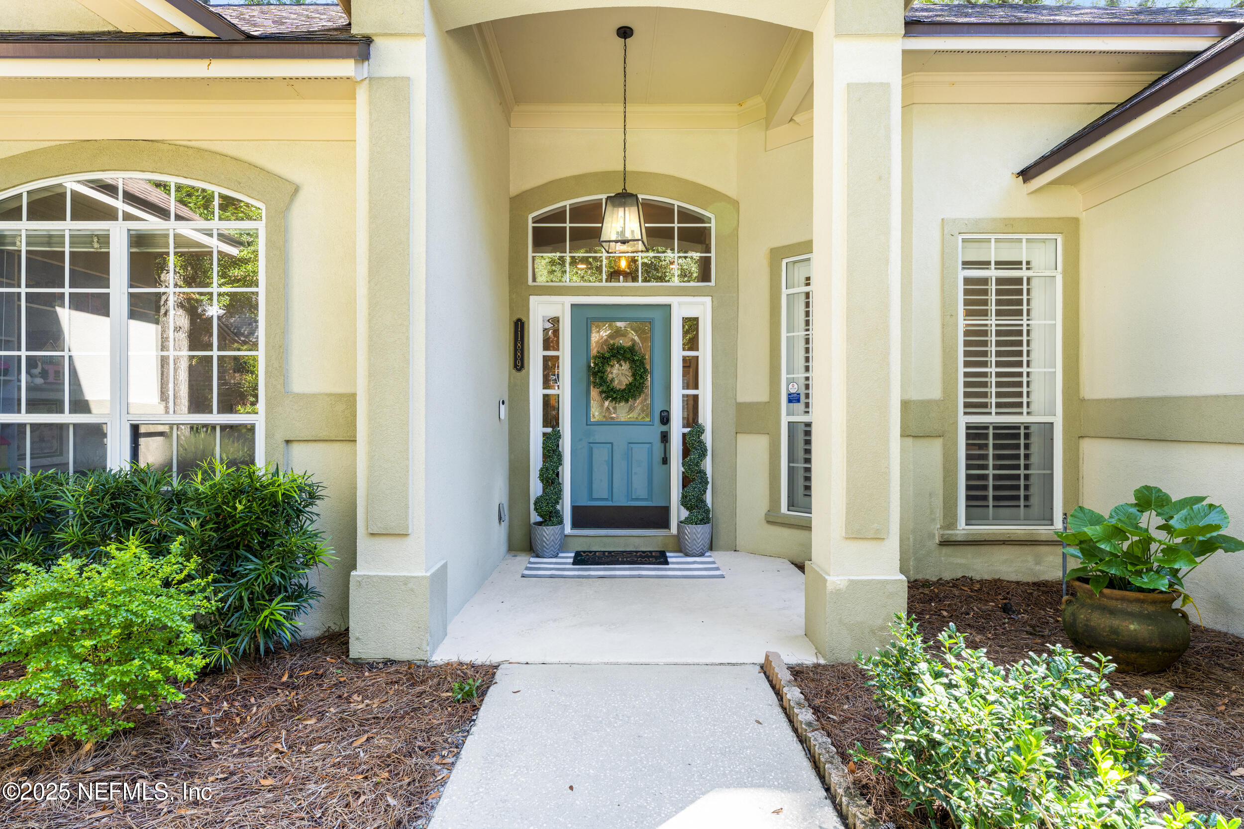 11889 CLEARWATER OAKS Drive
